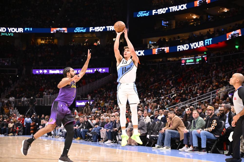 被认为是他 被认为是他