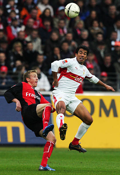 比赛中出任 比赛中出任