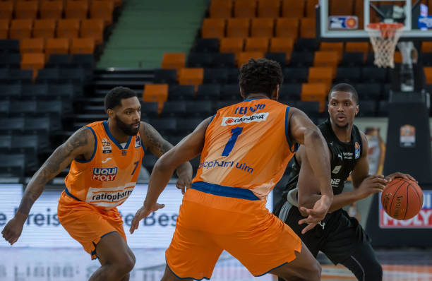 了深刻印象 了深刻印象