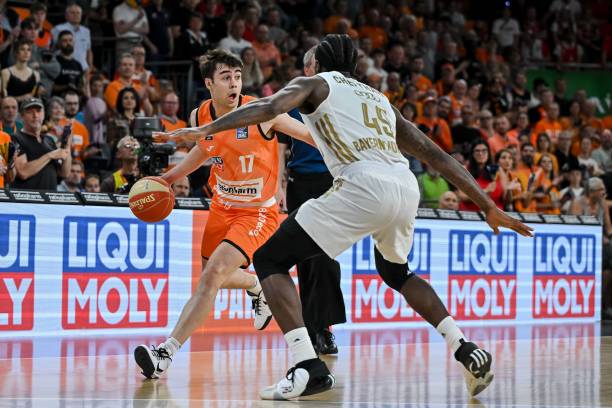 所展现的那 所展现的那