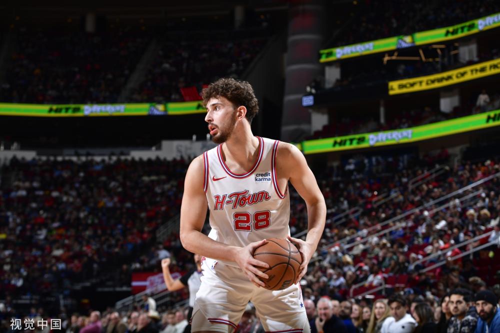 虽然在战术 虽然在战术